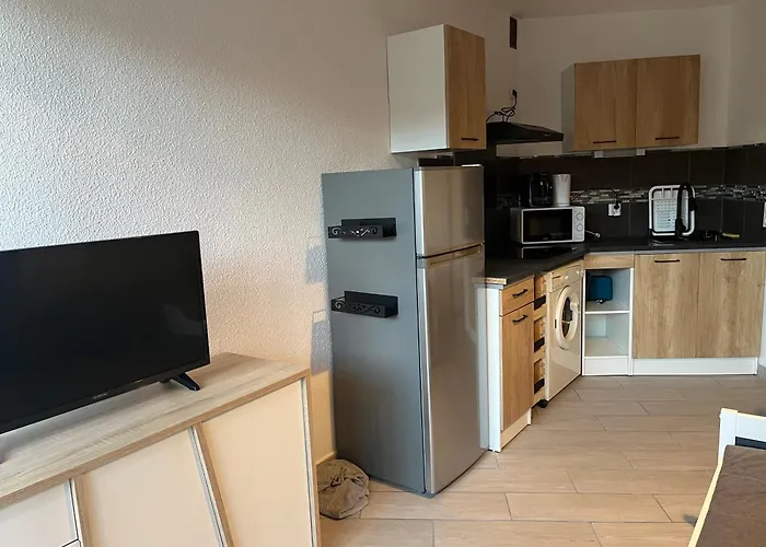 Appartement T2 De 30M2, Grande Terrasse, Residence Soleil Marin